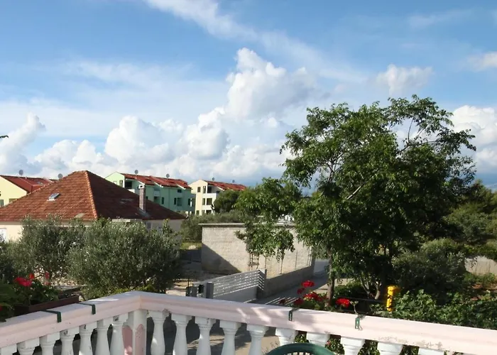 With A Parking Space - Mulo, Zadar - 6547 Врси